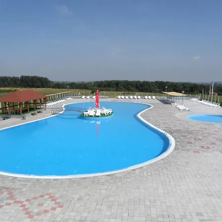 Bazeni Baikal Pensjonat Topola