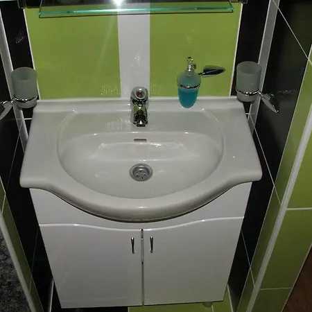 Bazeni Baikal Topola